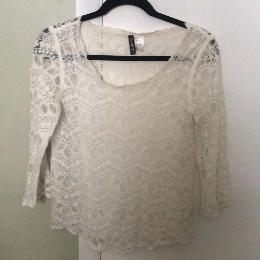 Lace 3/4 sleeve express shirt size 8